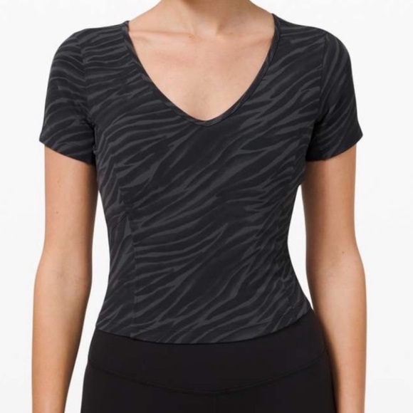 Lululemon Align Short Sleeve 4 - Picture 1 of 6